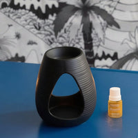 SET HORNITO DE CERÁMICA NEGRO + ACEITE VAINILLA